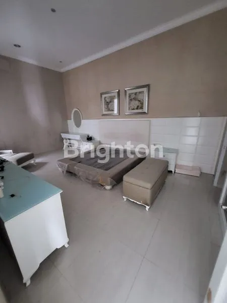 image 2LT GARASI 3 MINIMALIS. MANYAR KERTOARJO,MANYAR KERTOADI,DHARMAHUSADA PERMAI,WISMA PERMAI BARAT,SUTOREJO PRIMA,MULYOSARI,WISMA MUKTI,KLAMPIS ANOM,PURI GALAXY BUMI PERMAI ARAYA,KERTAJAYA INDAH REGENCY 21,GRAND KENJERAN,BABATAN PANTAI,LONG BEACH,SAN ANTONIO (4)