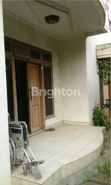 image RUMAH 2 LANTAI DIKAWASAN STRATEGIS DEPOK (3)