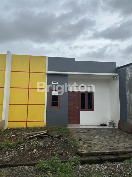 image RUMAH KOMERSIL DEKAT BANDARA DAN MALL  (1)