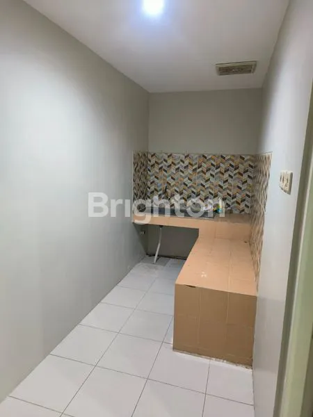 image RUMAH SIAP HUNI DI DI GUNUNGANYAR DEKAT UPN PELAYARAN MERR TOL DAN BANDARA JUANDA SURABAYA  (7)