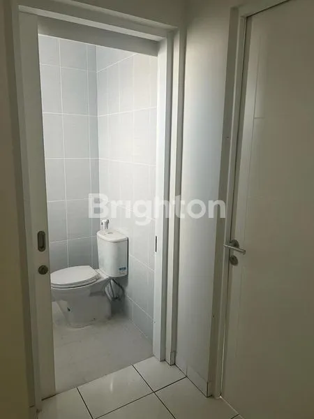 image RUMAH 2 LANTAI DI SUMMARECON, LT 77M² HARGA 1,3M (2)