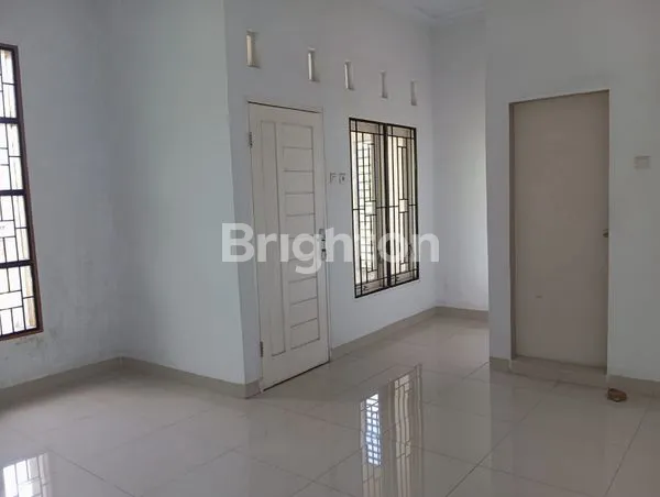 image RUMAH SIAP HUNI SHM LT 126M² MEDAN (7)