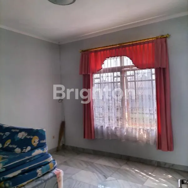 image RUMAH MEWAH AREA STRATEGIS DEKAT TOL PASTEUR (5)