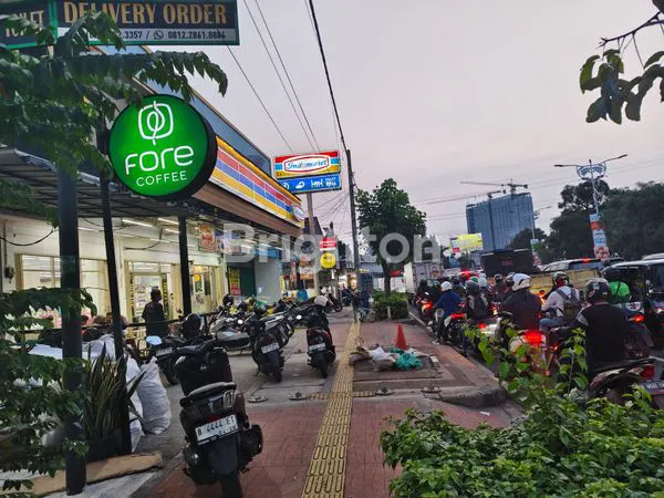 image RUKO 2 LANTAI LUAS TANAH: 68M² RAYA KEMBANGAN DEKAT PURI MALL DAN LIPPO PURI JAKARTA BARAT (2)