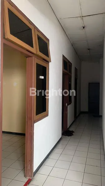 image RUANG USAHA LT 330M² DI JL PENGGING UTAMA (5)