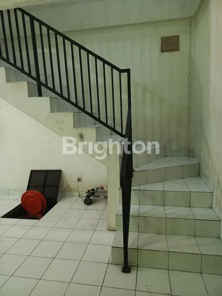 image RUKO MURAH SIAP USAHA LOKASI RAMAI DI KELAPA DUA TANGERANG (6)