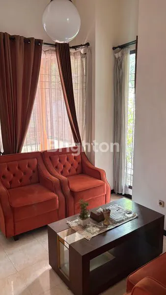 image RUMAH HOOK DI SUKUN JALAN POROS BELAKANG RS SOEPRAOEN (3)