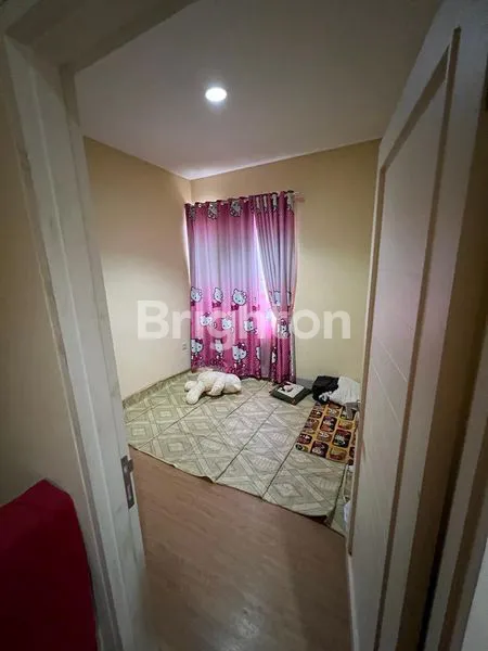 image RUMAH 2LT HOEK, TANAH LUAS HARGA BERSAING DI LINGKUNGAN NYAMAN BSD CITY (5)