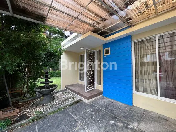 image RUMAH 2LT HOEK, TANAH LUAS HARGA BERSAING DI LINGKUNGAN NYAMAN BSD CITY (1)