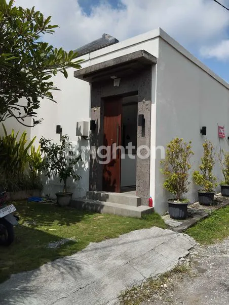 image VILLA EKSKLUSIF LT 240M² DENGAN KOLAM RENANG (1)