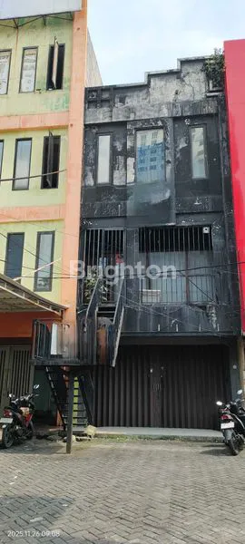 RUKO STRATEGIS HR MUHAMMAD, 3 LANTAI