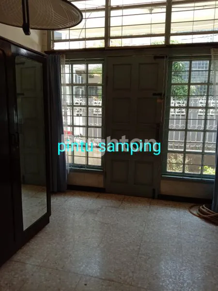 image HUNIAN STRATEGIS 365M² DEKAT GROGOL, 6 KT (2)