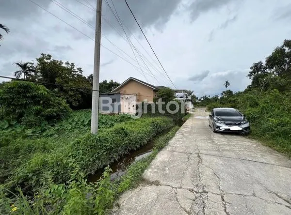 image TANAH LUAS & STRATEGIS DI SENOKELING PEKANBARU – SHM (2)