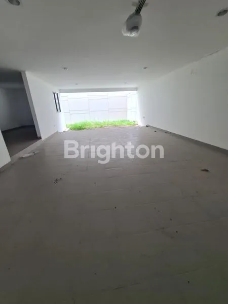 image RUMAH PIK GOLF ISLAND SYMPHONY 12X20 (3)