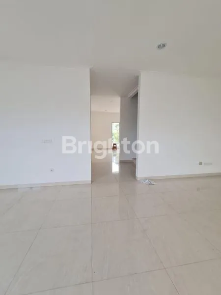 image RUMAH PIK GOLF ISLAND SYMPHONY 12X20 (8)