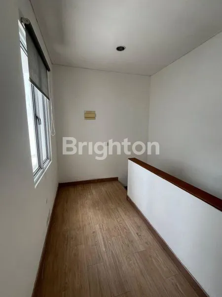 image RUMAH CANTIK DI GREENWICH PARK BSD (5)