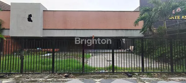 image RUMAH USAHA RAYA KERTAJAYA INDAH COCOK UNTUK KLINIK.COFFEE SHOP.KURSUS (3)