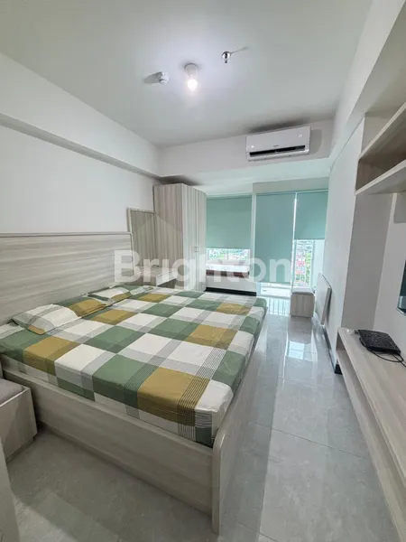 image BARU GRESS APARTEMEN WESTERN VIEW STUDIO DELUXE FULL FURNISH TOWER LA CHIVA LANTAI 11 WIYUNG SURABAYA BARAT (2)