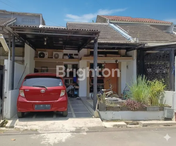 image RUMAH MINIMALIS DI KOMPLEK PESONA CISARANTEN INDAH – JAMINAN KEAMANAN & AKSES STRATEGIS (8)