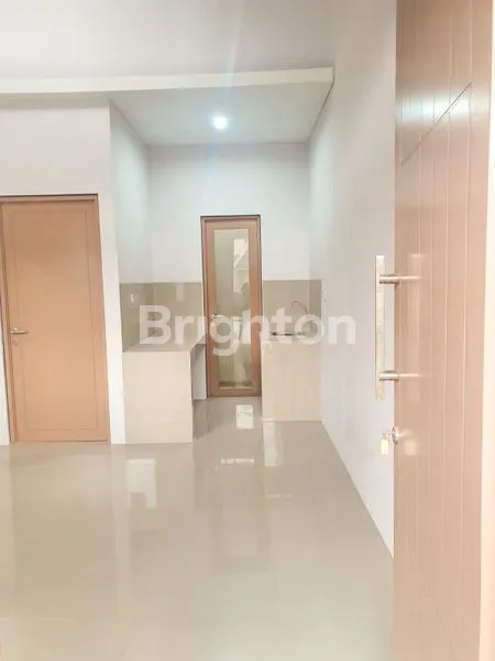 image DISEWAKAN RUMAH SPRINGHILL YUMME LAGOON - TANGERANG (4)