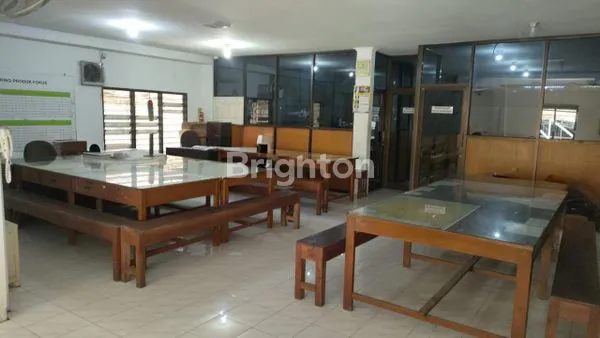 image GUDANG  PLLUS KANTOR TRATEGIS 1196M² DI JOGJA (5)