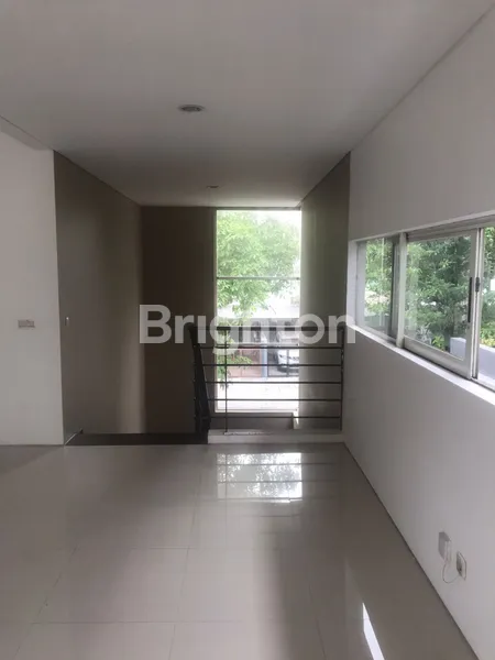 image CIAMIKK RUMAH SIAP HUNI LOKASI GRAHA NATURA !! (6)