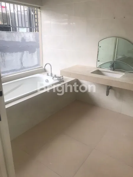 image CIAMIKK RUMAH SIAP HUNI LOKASI GRAHA NATURA !! (7)