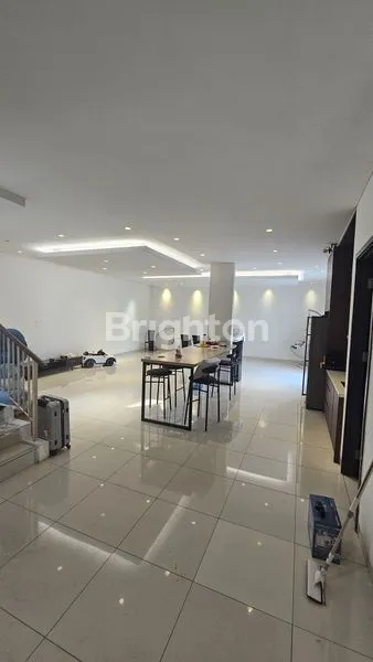 image DI JUAL CEPAT JUAL CEPAT RUMAH 2 LANTAI DI JAKARTA GARDEN CITY (JGC) CLUSTER PALM SPRING. UKURAN 12X20 (2)