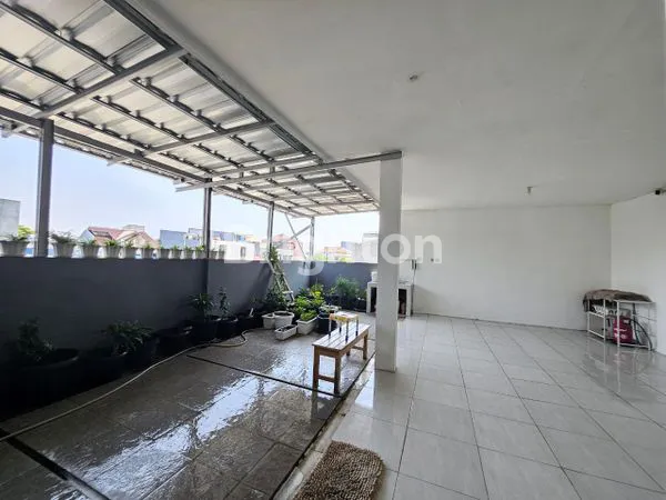 RUMAH LUAS 144M² DI PORIS INDAH