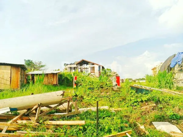 TANAH 1.075 M2 DI LOKASI PREMIUM DEKAT KE CANGGU - KUTA UTARA