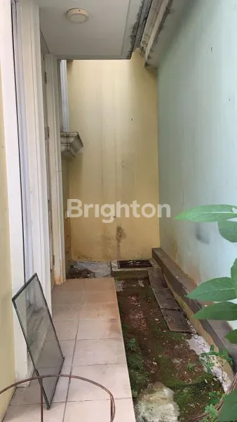 image DIJUAL CEPAT! RUMAH BARU 3 LANTAI DI MONTANA VILLAGE – HARGA TERMURAH DI GADING SERPONG! (7)