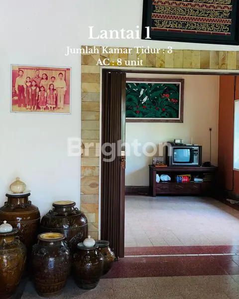 image DIJUAL RUMAH PACARKELING MEWAH KLASIK NOL JALAN RAYA PACARKELING SURABAYA HUNIAN SUPER NYAMAN DAN SANGAT PROSPEK UNTUK BISNIS LOKASI HOOK JALAN RAYA 5 MENIT KE PUSAT KOTA SURABAYA 10 MENIT KE MALL BESAR DI SURABAYA (7)