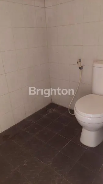 image DISEWAKAN: RUKO 2 LANTAI DI PUSAT KERAMAIAN KOTA MOJOKERTO (3)