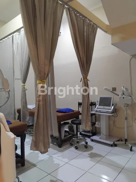 image RUKO CRYSTAL, GADING SERPONG, SANGAT STRATEGIS, RAMAI, BERADA DI PUSAT KOTA GADING SERPONG (4)