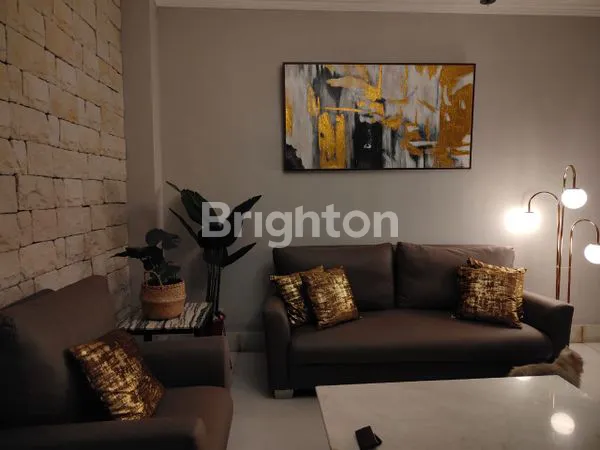 image RUMAH MEWAH BESAR BEBAS BANJIR KEBON JERUK JAKARTA BARAT (3)