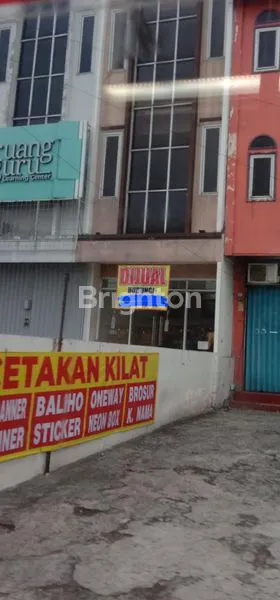 image RUKO 3,5 LANTAI LUAS TANAH: 178M² CILEDUG PETUKANGAN KEBAYORAN LAMA (2)