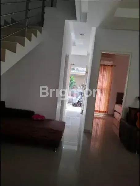 image RUMAH MEWAH 3KT DI DHARMA INDAH REGENCY (5)