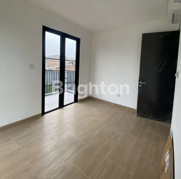 image CLUSTER MEWAH DENGAN FASILITAS BINTANG 5 DI JAKARTA TIMUR (4)