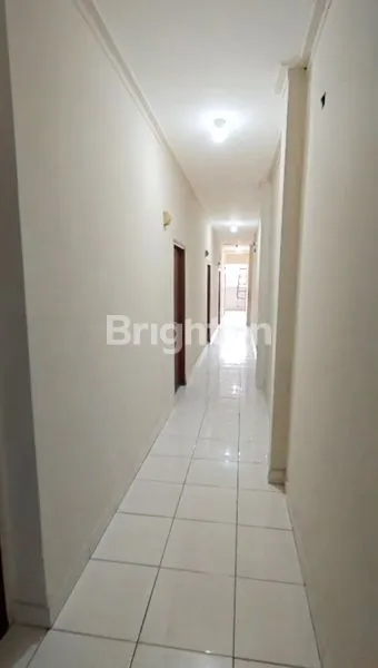 image RUKO SEWA BANYAK KAMAR COCOK UNTUK MESS KARYAWAN DEKAT PASAR BARU (3)