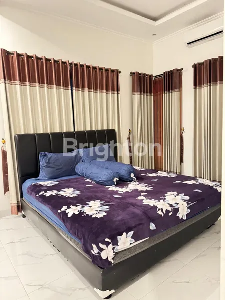 image RUMAH FULLY FURNISHED SIAP HUNI – LOKASI NYAMAN & STRATEGIS (3)