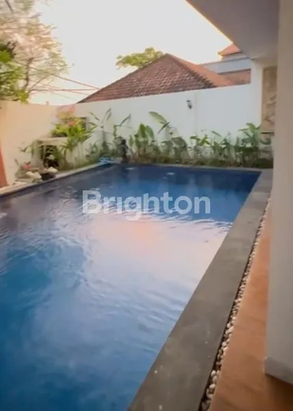 image RUMAH FULLY FURNISHED SIAP HUNI – LOKASI NYAMAN & STRATEGIS (7)