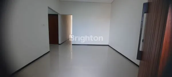 image RUMAH SIAP HUNI,SHM LUAS 158 CANDI PENATARAN ,MANYARAN SEMARANG (3)