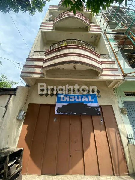 image RUKO STRATEGIS MEDAN, LT 132M², HARGA NEGO (1)