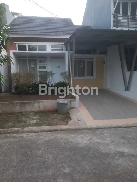 image RUMAH SIAP HUNI DI TOLE ISKANDAR DEPOK (1)