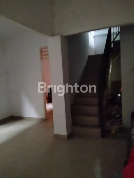 image RUMAH 2 LANTAI VILLA GADING MAS (4)