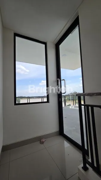 image RUKO SORRENTO, RUKO TEMATIK & AESTHETIC, ROOFTOP VIEW DANAU, DEKAT SEKOLAH SYAFANA ISLAMIC SCHOOL (5)