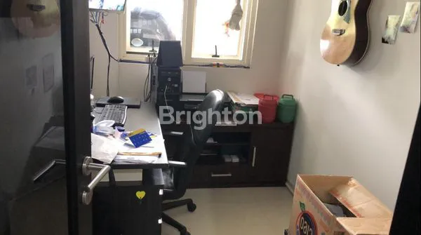 image RUMAH MINIMALIS FULL FURNISHED BABATAN PANTAI BARAT (8)