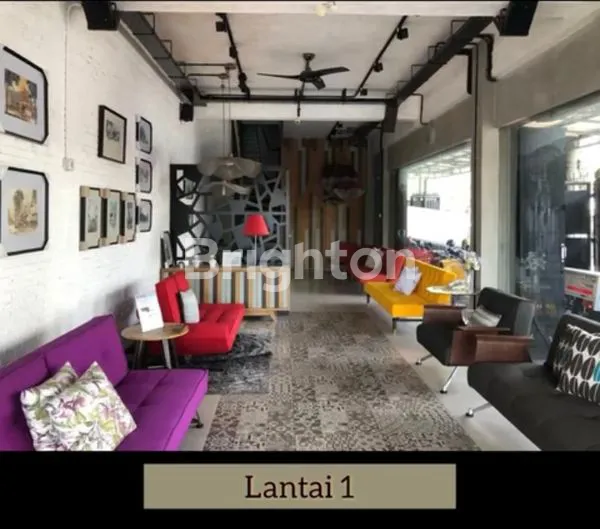 image RUKO PUSAT KOTA STRATEGIS 3 UNIT JADI 1 UNIT BESAR (2)