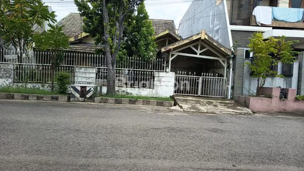 image RUMAH 4 KT DI NGINDEN, LT 240M² (1)
