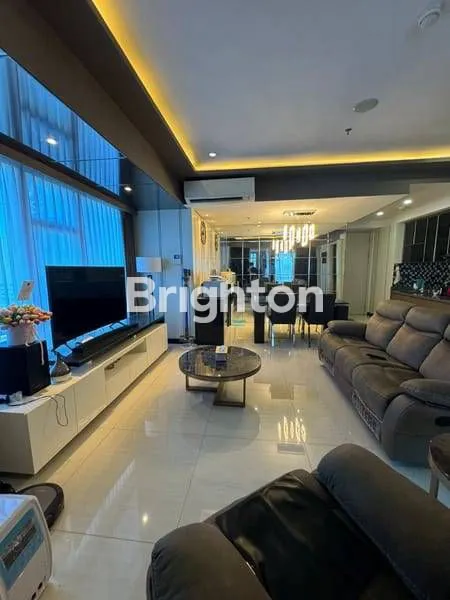 image APARTEMEN MEWAH LA RIZ, PRIVAT LIFT & FULL FURNISHED (1)